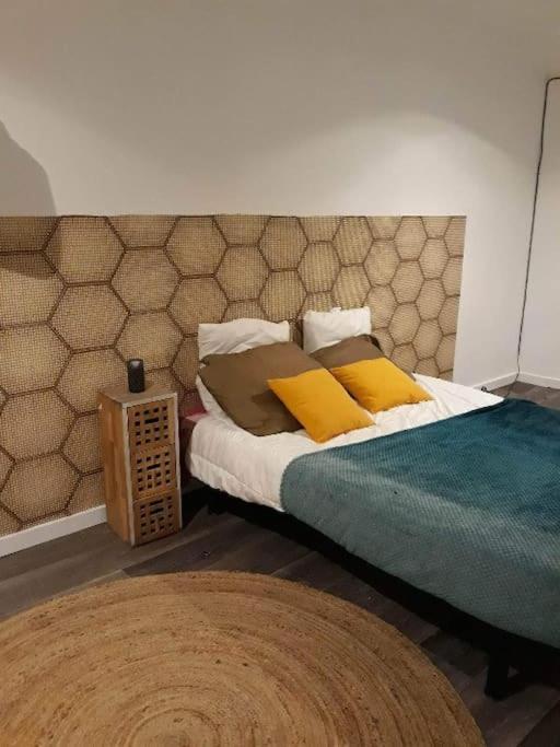 Appartement Agreable Au Centre Wifi Saint-Leonard-de-Noblat Luaran gambar